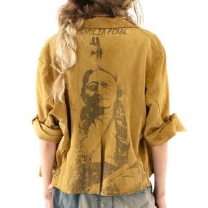 NWT Magnolia Pearl Rainwater Jacket